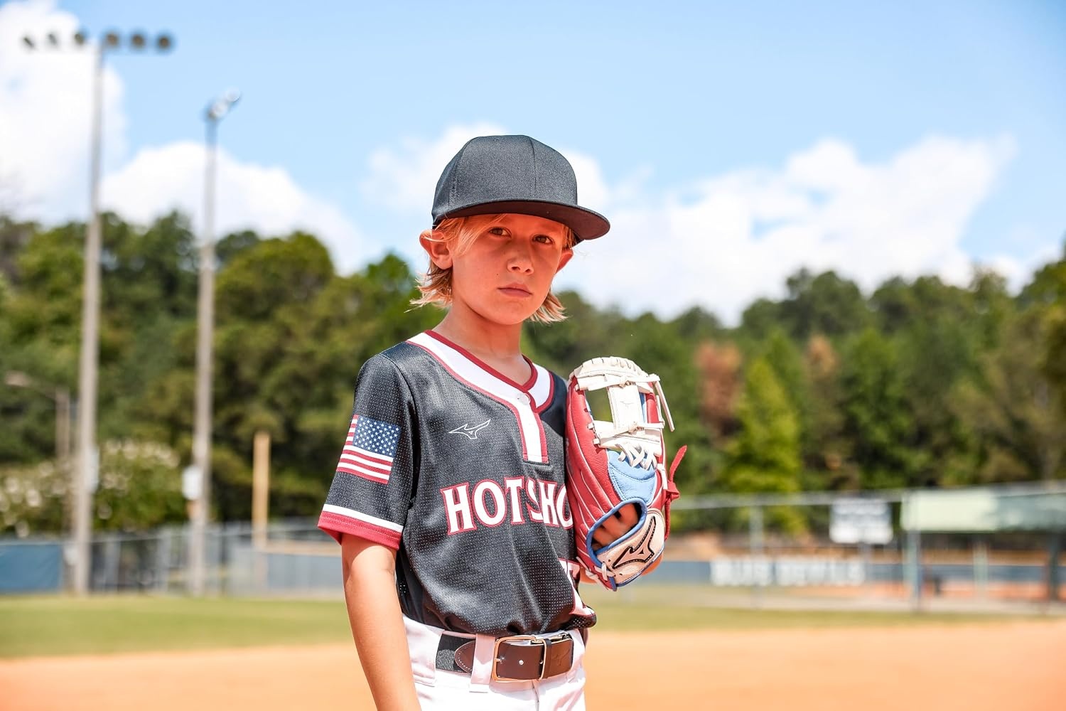 image:imageMizuno Classic Elastic BaseballSoftball Belt Youth and AdultCardinal