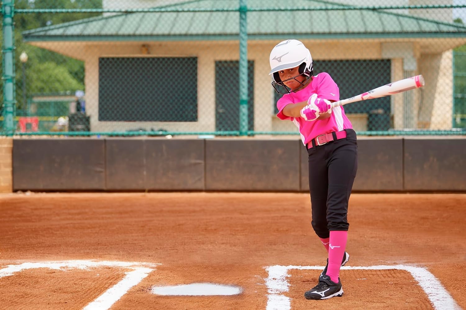 image:imageMizuno Classic Elastic BaseballSoftball Belt Youth and AdultShocking Pink