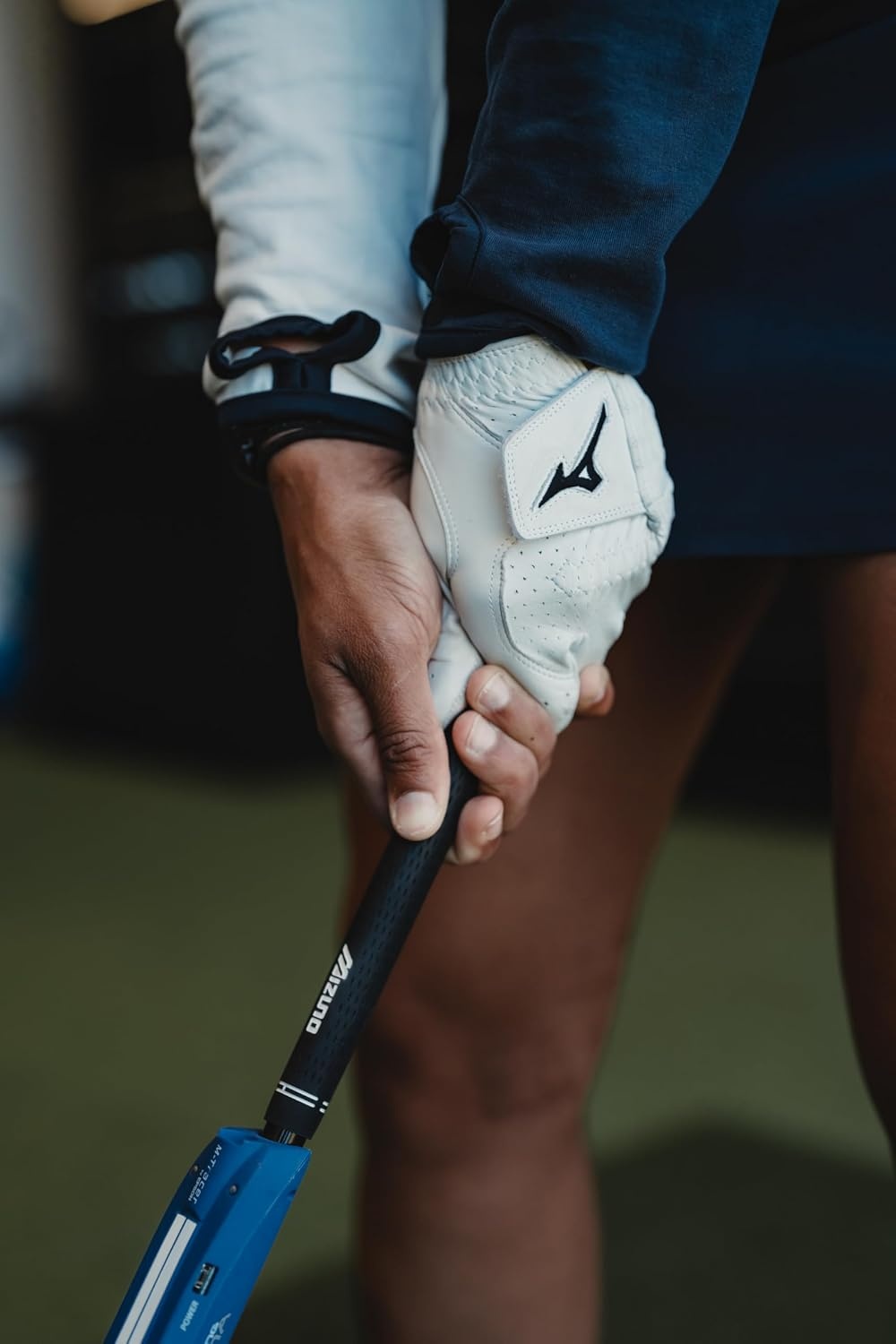 image:imageMizuno Mens Tour Golf GloveWhiteBlack