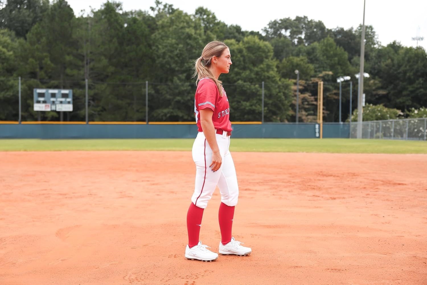 image:imageMizuno Adult Womens Belted Piped Fastpitch Softball PantWhiteroyal