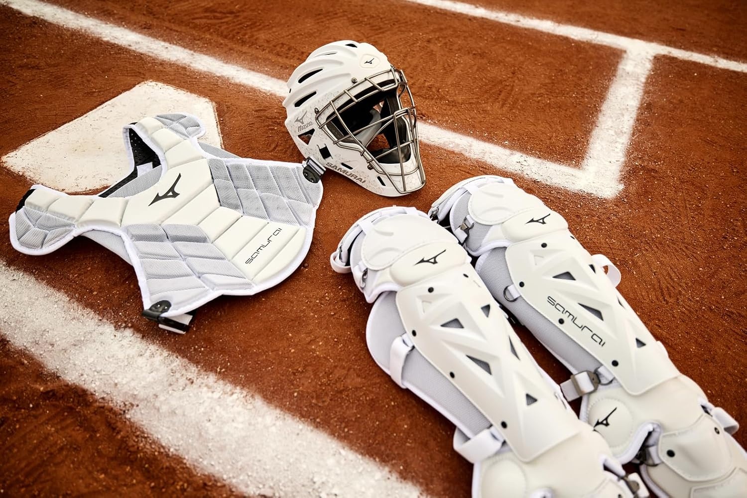 image:imageMizuno Mizuno Womens Samurai Boxed Catchers Gear SetWHITE