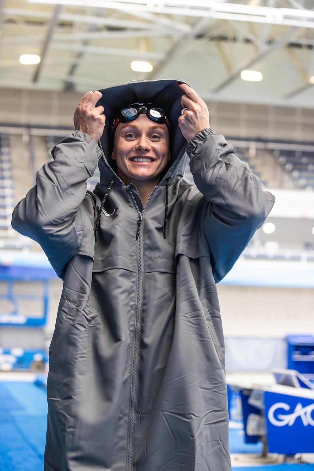 image:imageMizuno Unisex Mizuno Team Swim ParkaBlack