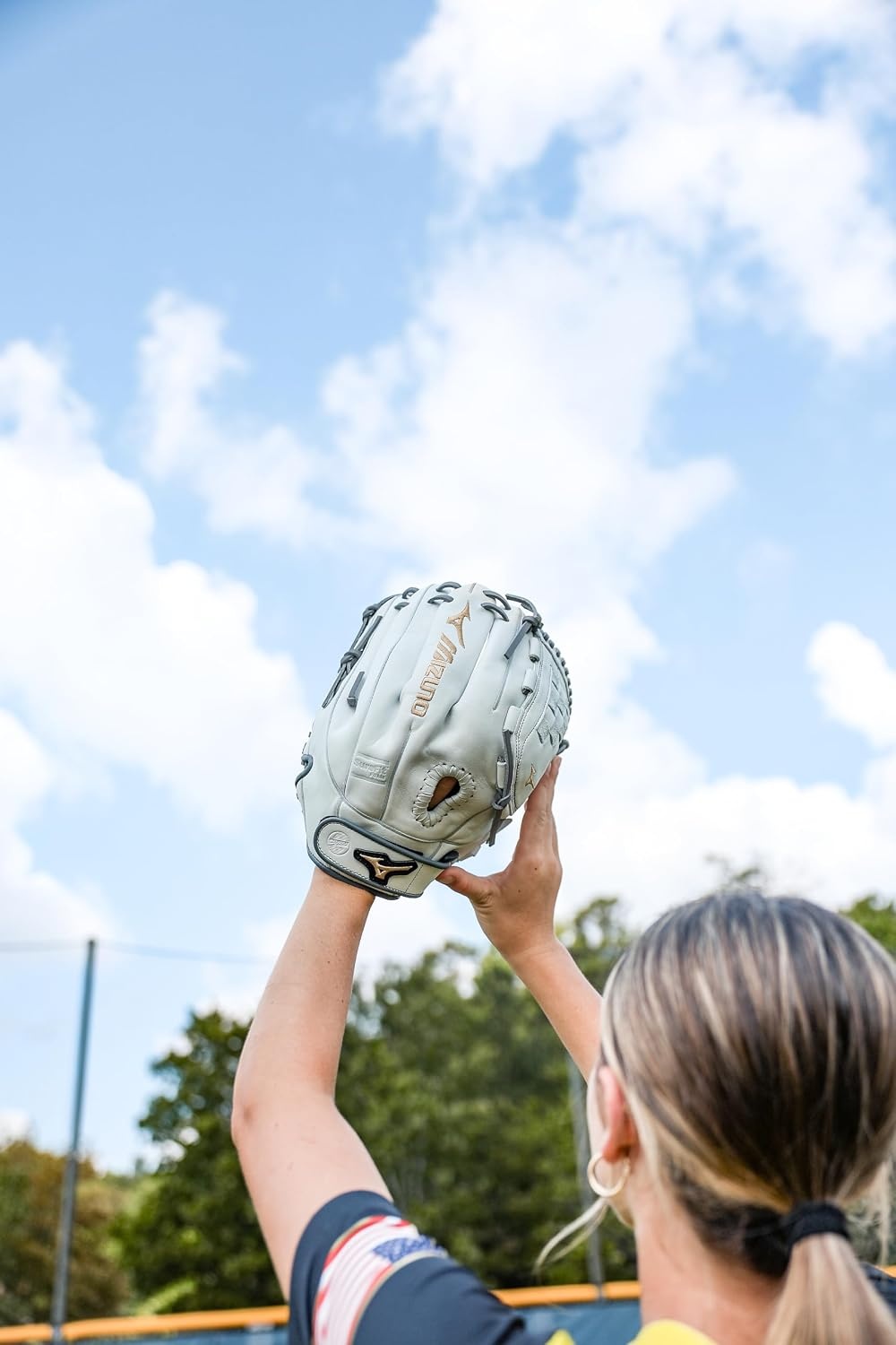 image:imageMizuno GMVP1200PF4W MVP Prime Fastpitch Softball Glove 12 Tartan Web Right Hand Throw WHITEGREY