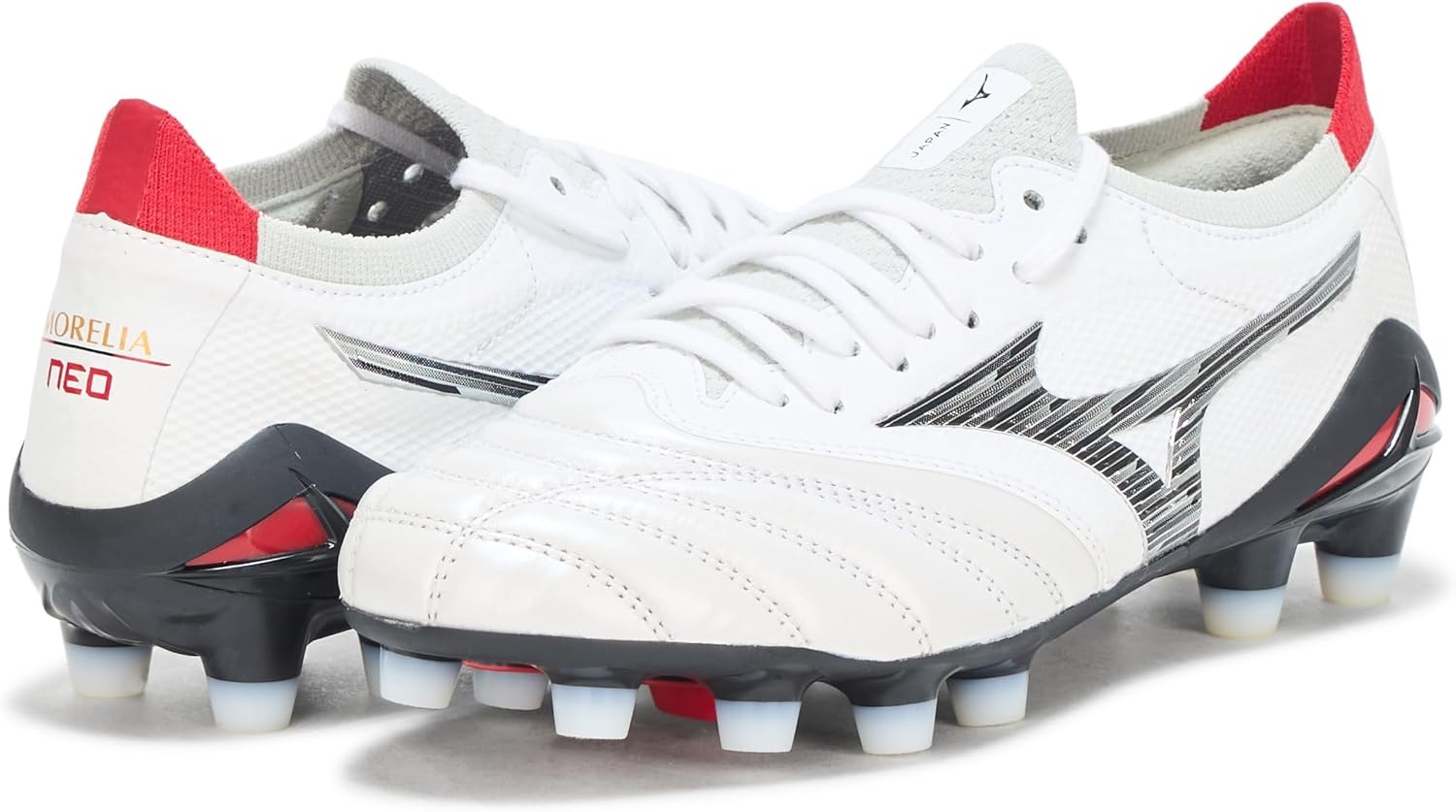 image:imageMizuno Mens Morelia Neo IV Beta Made in Japan Kl Soccer ShoeWhiteBlack