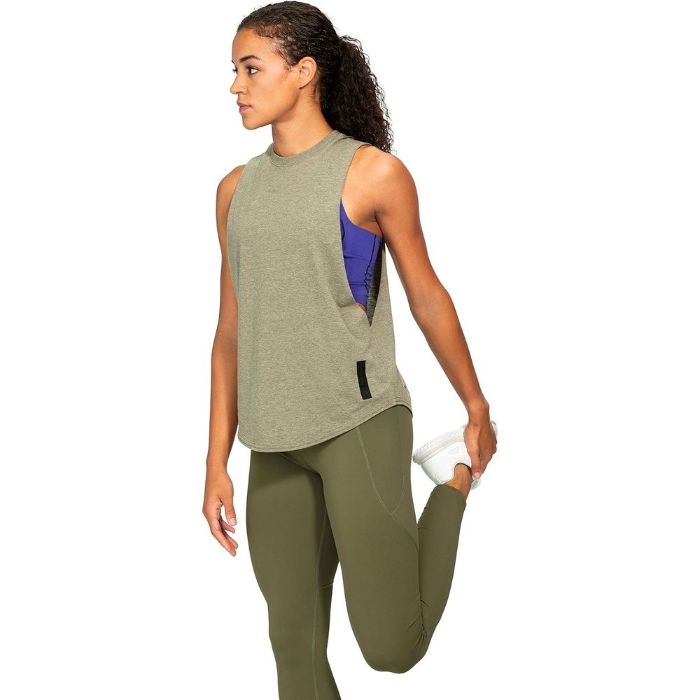 image:imageMizuno Womens Exercise Armbar Tank TopGrape Leaf